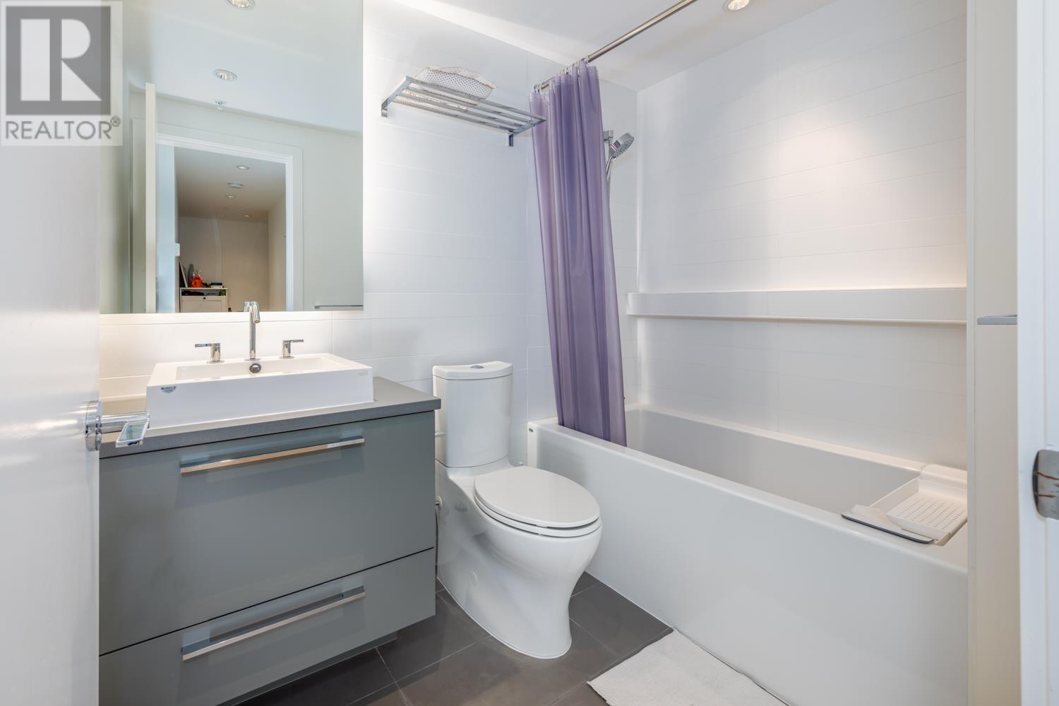 Listing Picture 18 of 27 : 1205 7358 EDMONDS STREET, Burnaby / 本拿比 - 魯藝地產 Yvonne Lu Group - MLS Medallion Club Member