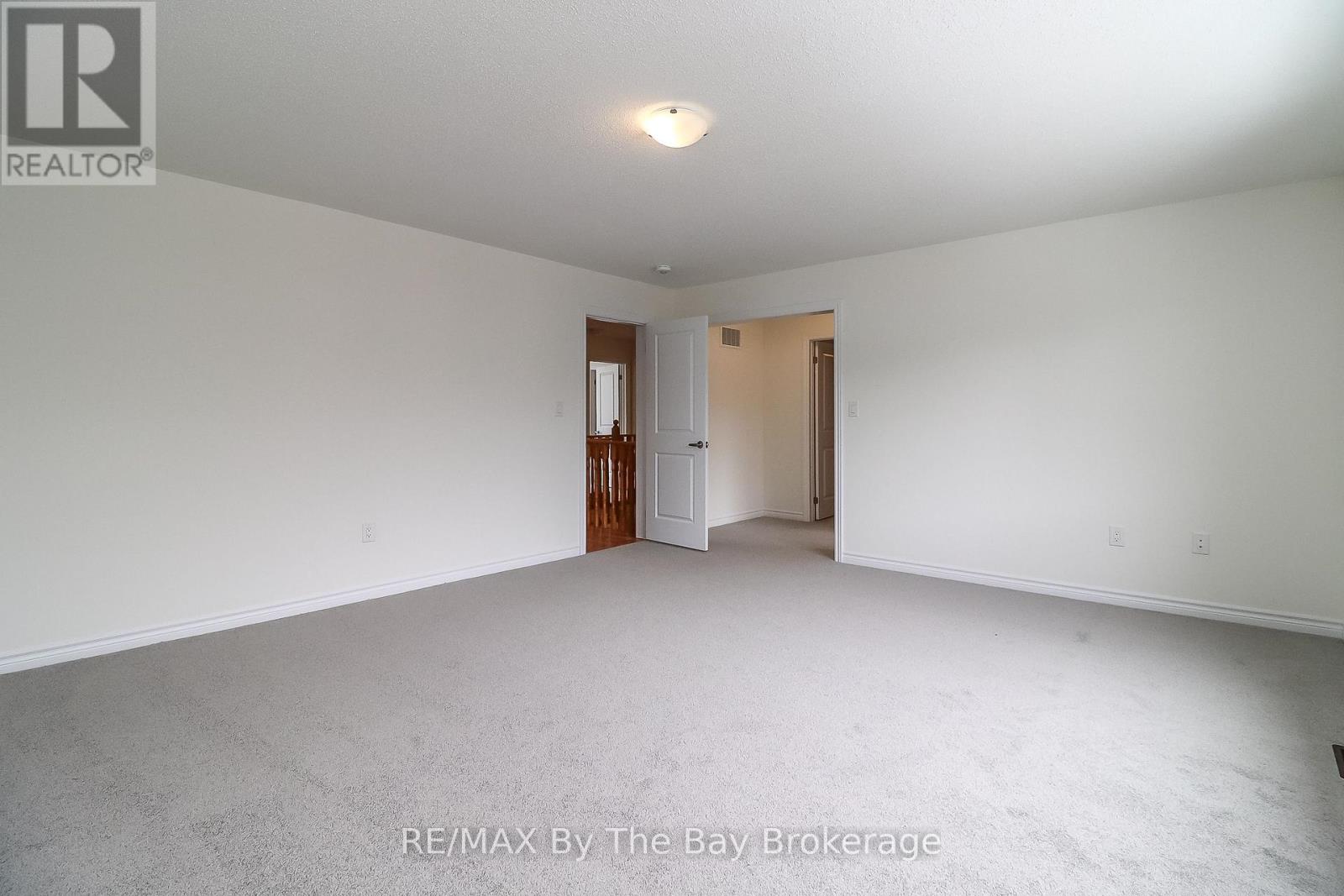 151 Rosanne Circle, Wasaga Beach, Ontario  L9Z 0N1 - Photo 40 - S11962128