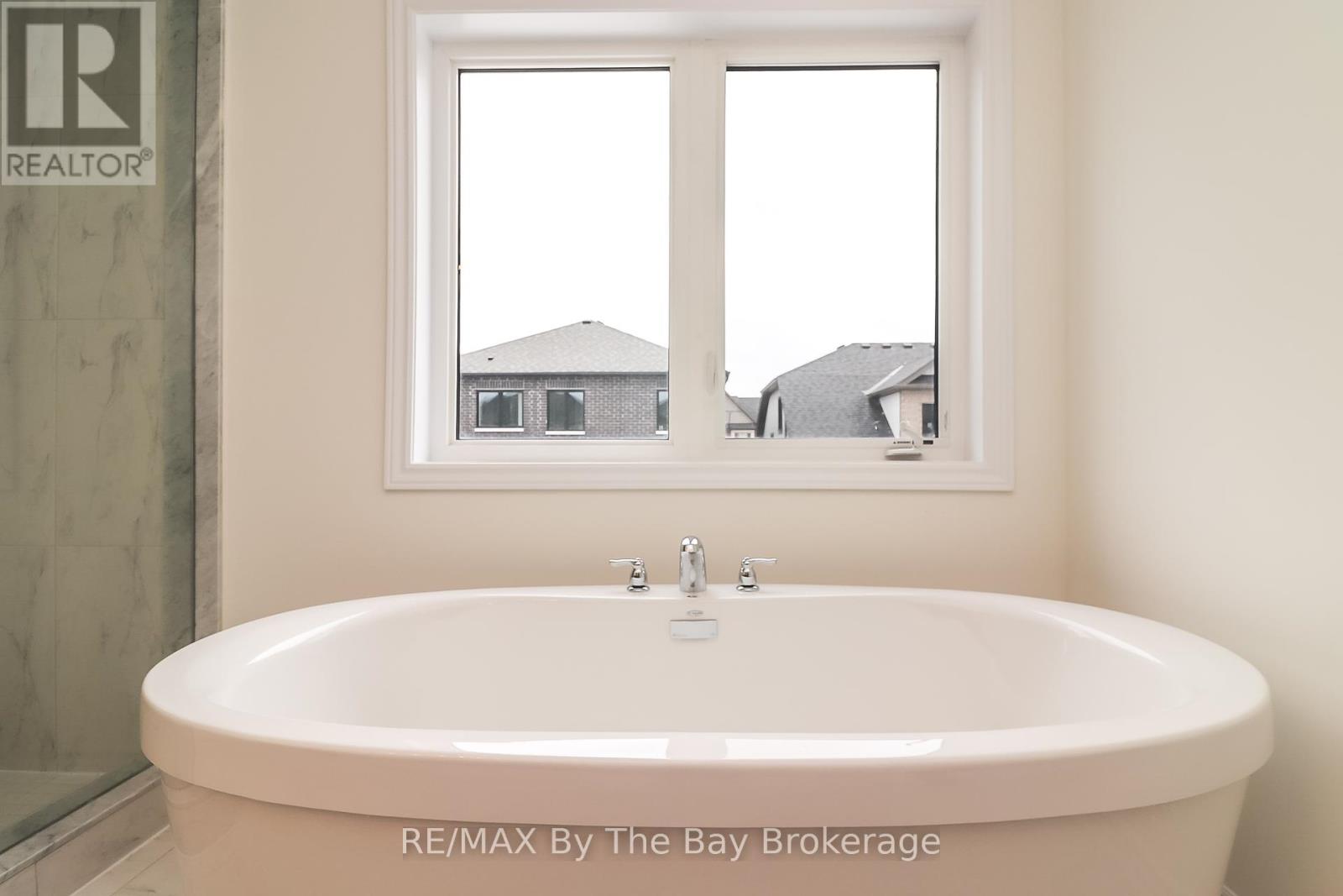 151 Rosanne Circle, Wasaga Beach, Ontario  L9Z 0N1 - Photo 44 - S11962128