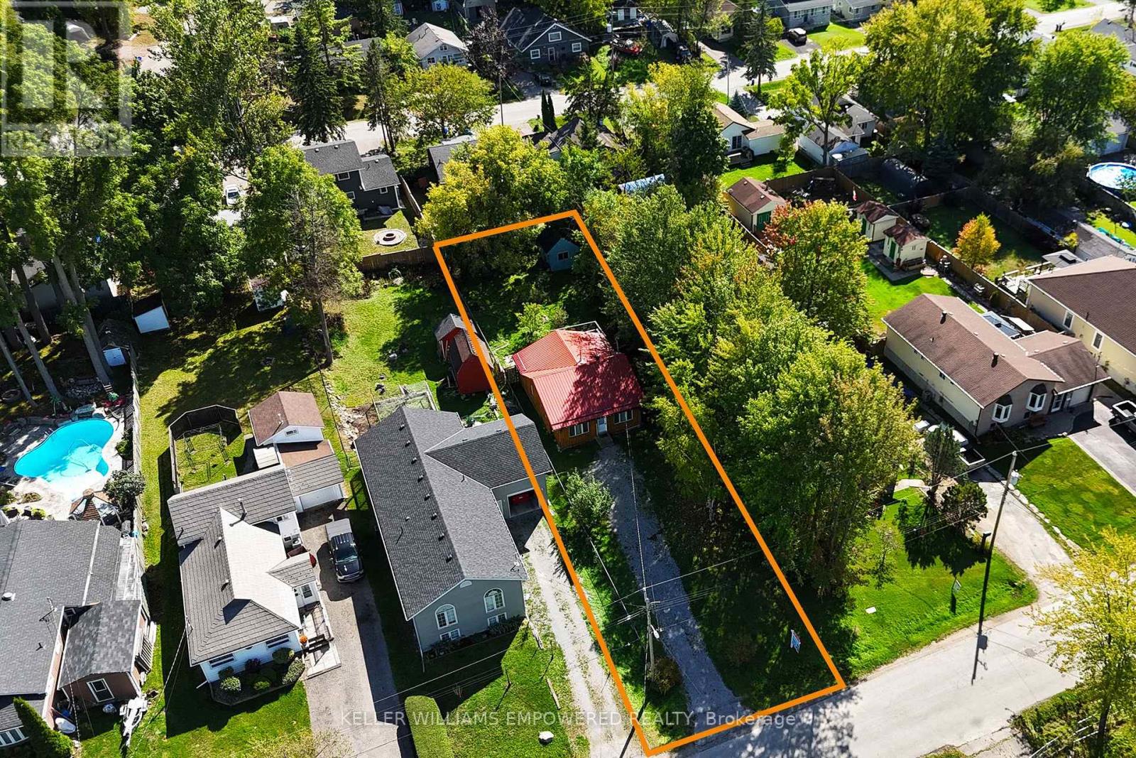 229 Elm Avenue, Georgina, Ontario  L4P 2V2 - Photo 1 - N11962236