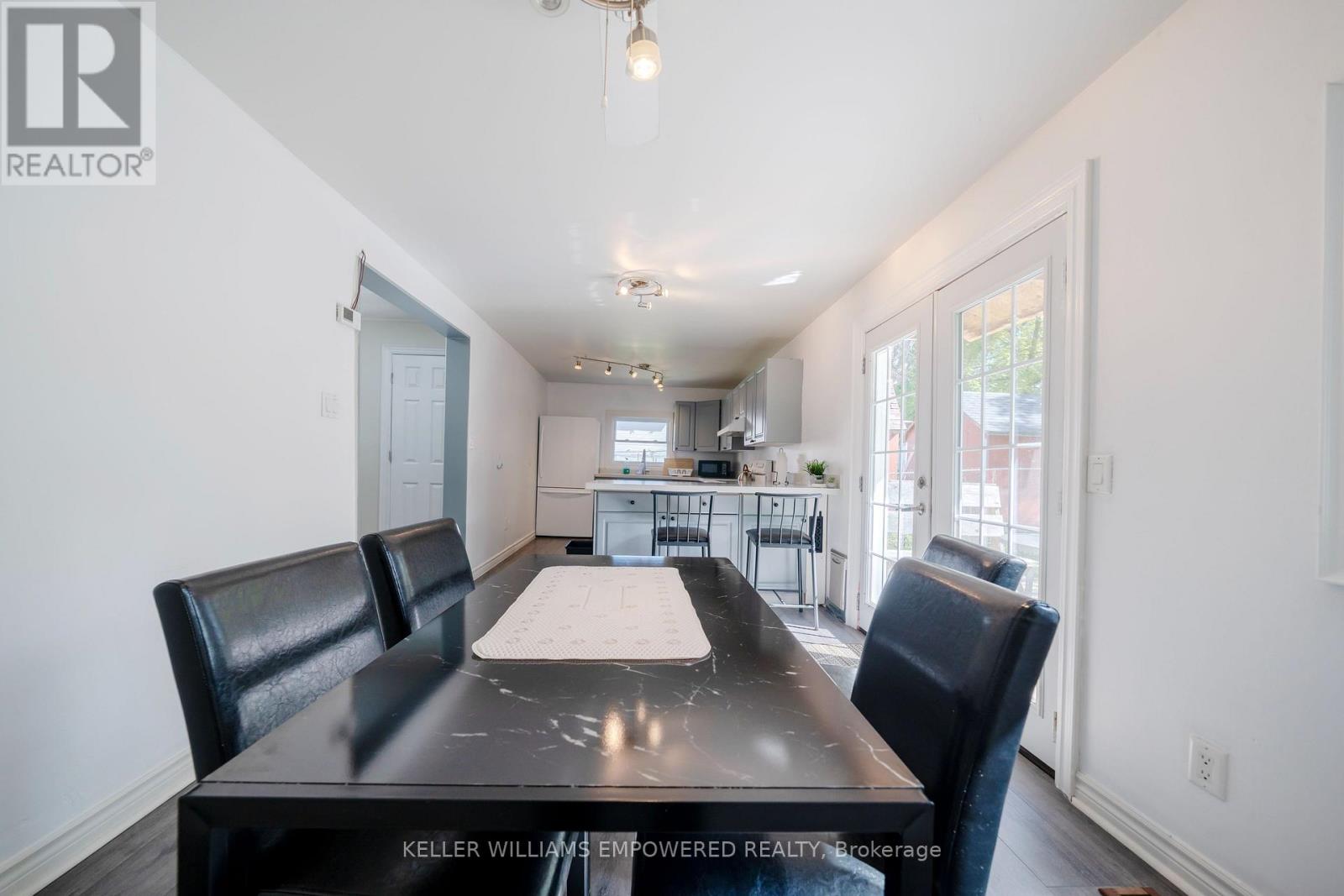 229 Elm Avenue, Georgina, Ontario  L4P 2V2 - Photo 17 - N11962236
