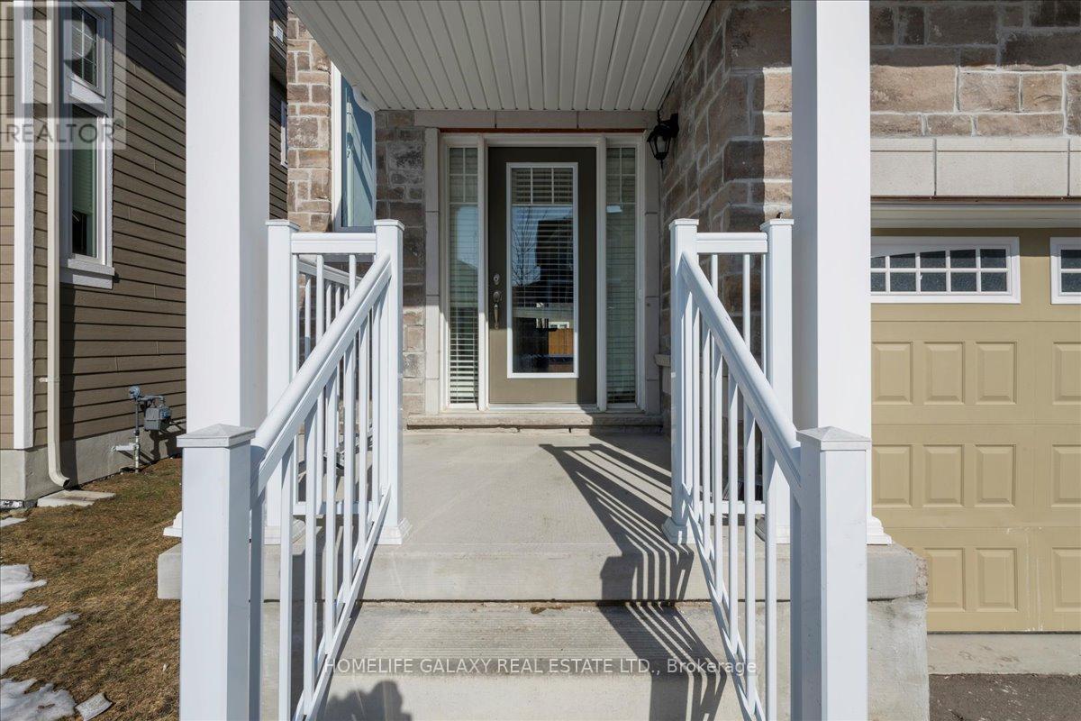 Property at 13 HILLS THISTLE DRIVE image 2