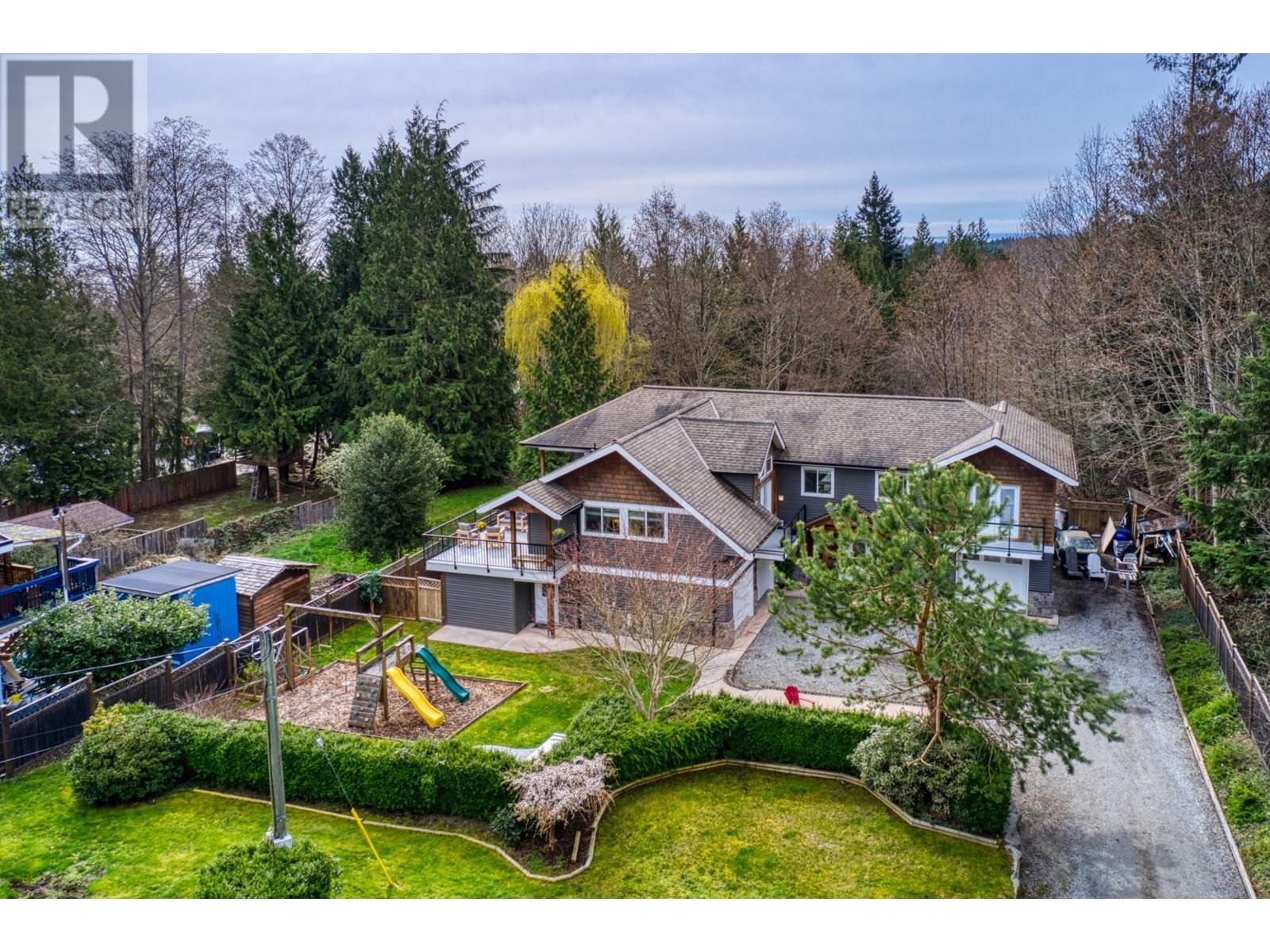 6251 Jasper Road, Sechelt, British Columbia  V7Z 0M2 - Photo 2 - R2964585