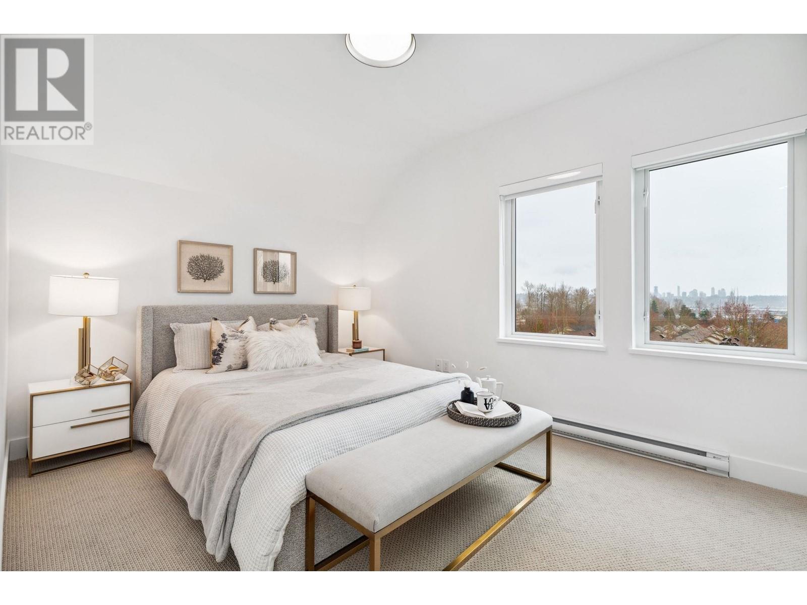 112 1306 LAVAL SQUARE