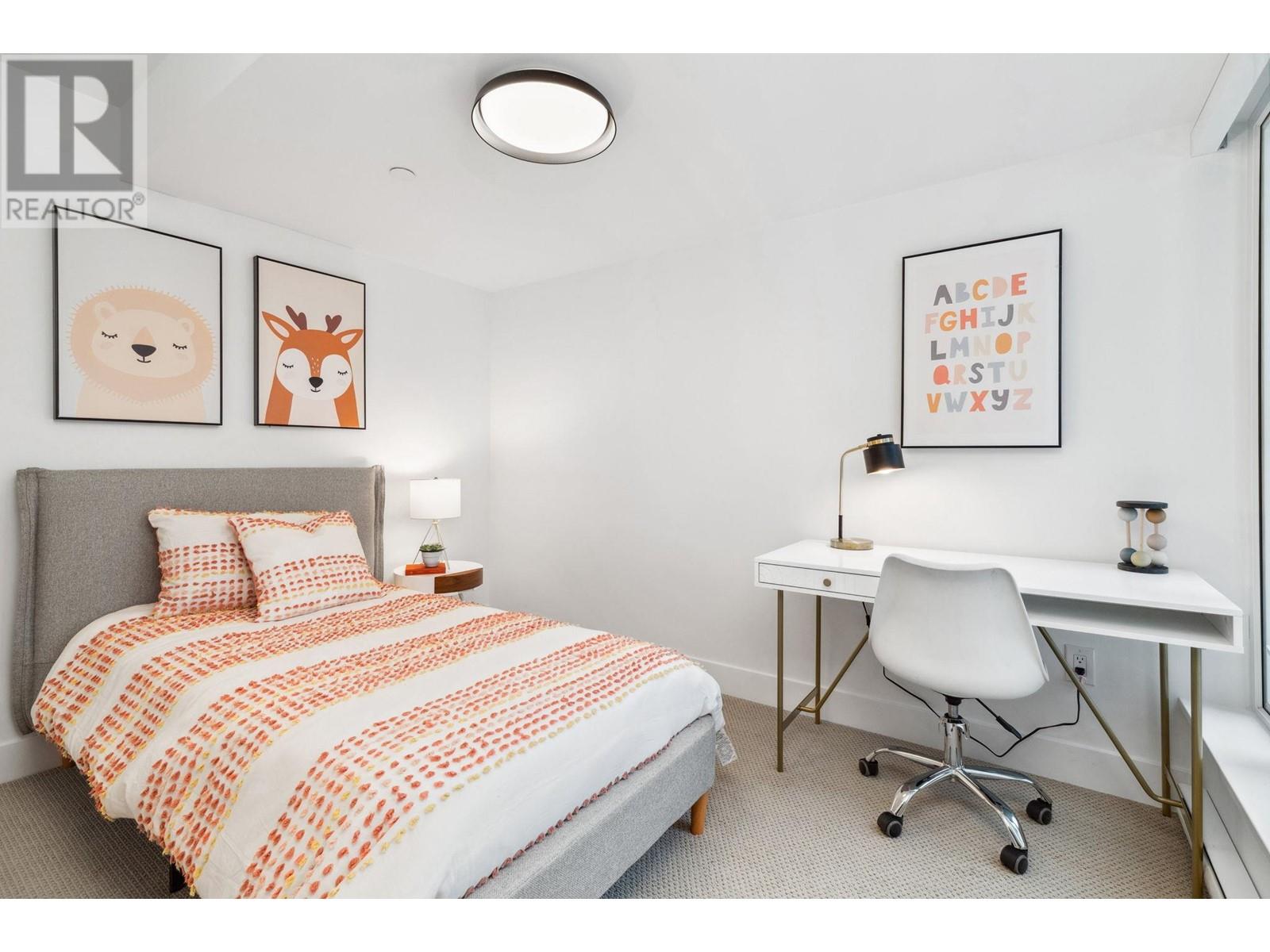 112 1306 LAVAL SQUARE