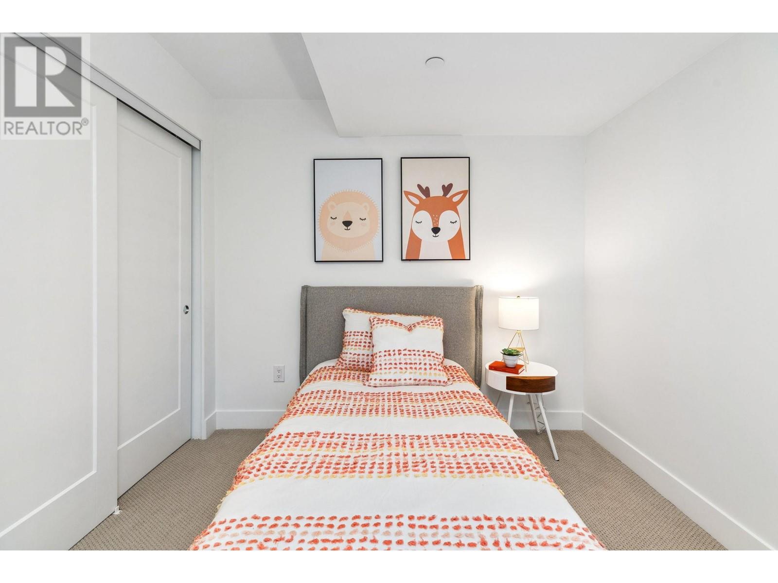 112 1306 LAVAL SQUARE