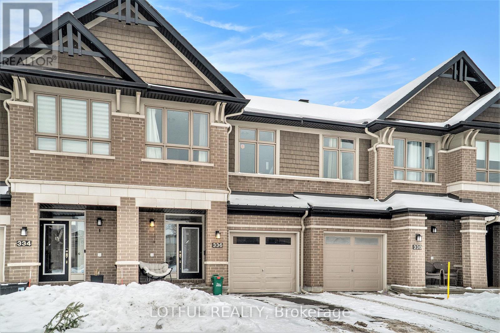 Property at 336 RAINROCK CRESCENT image 1