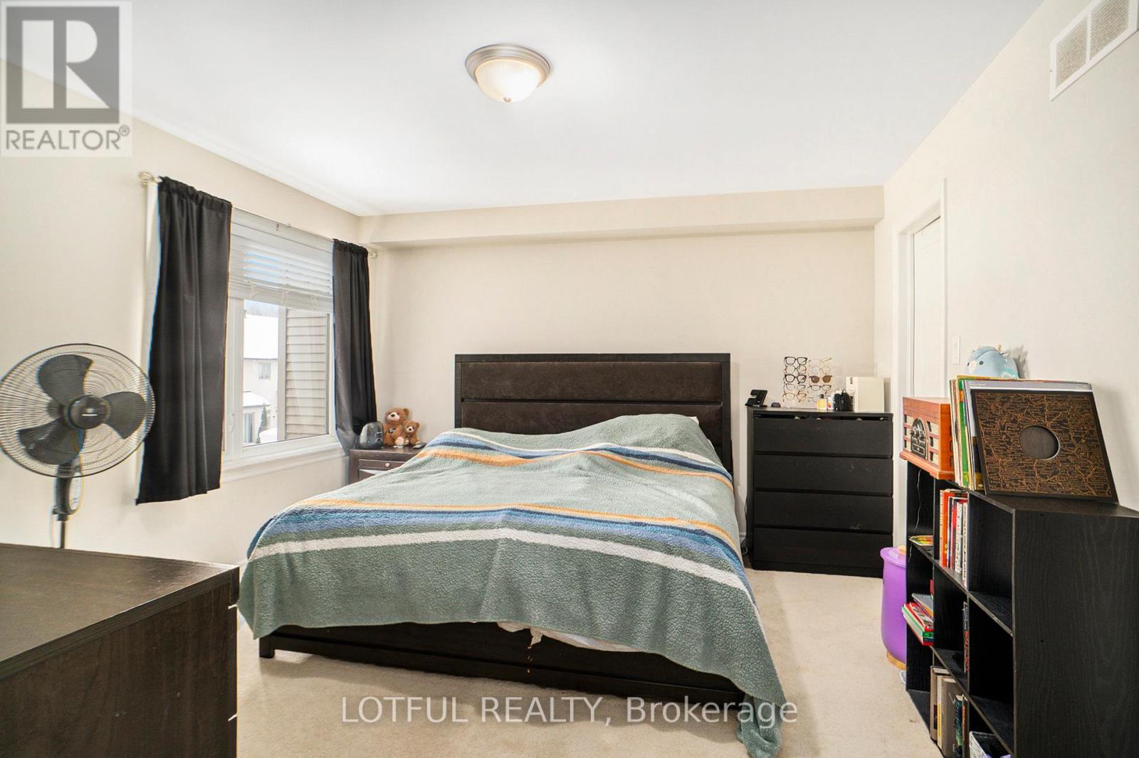 336 Rainrock Crescent, Ottawa, Ontario  K1W 0J6 - Photo 16 - X11962401