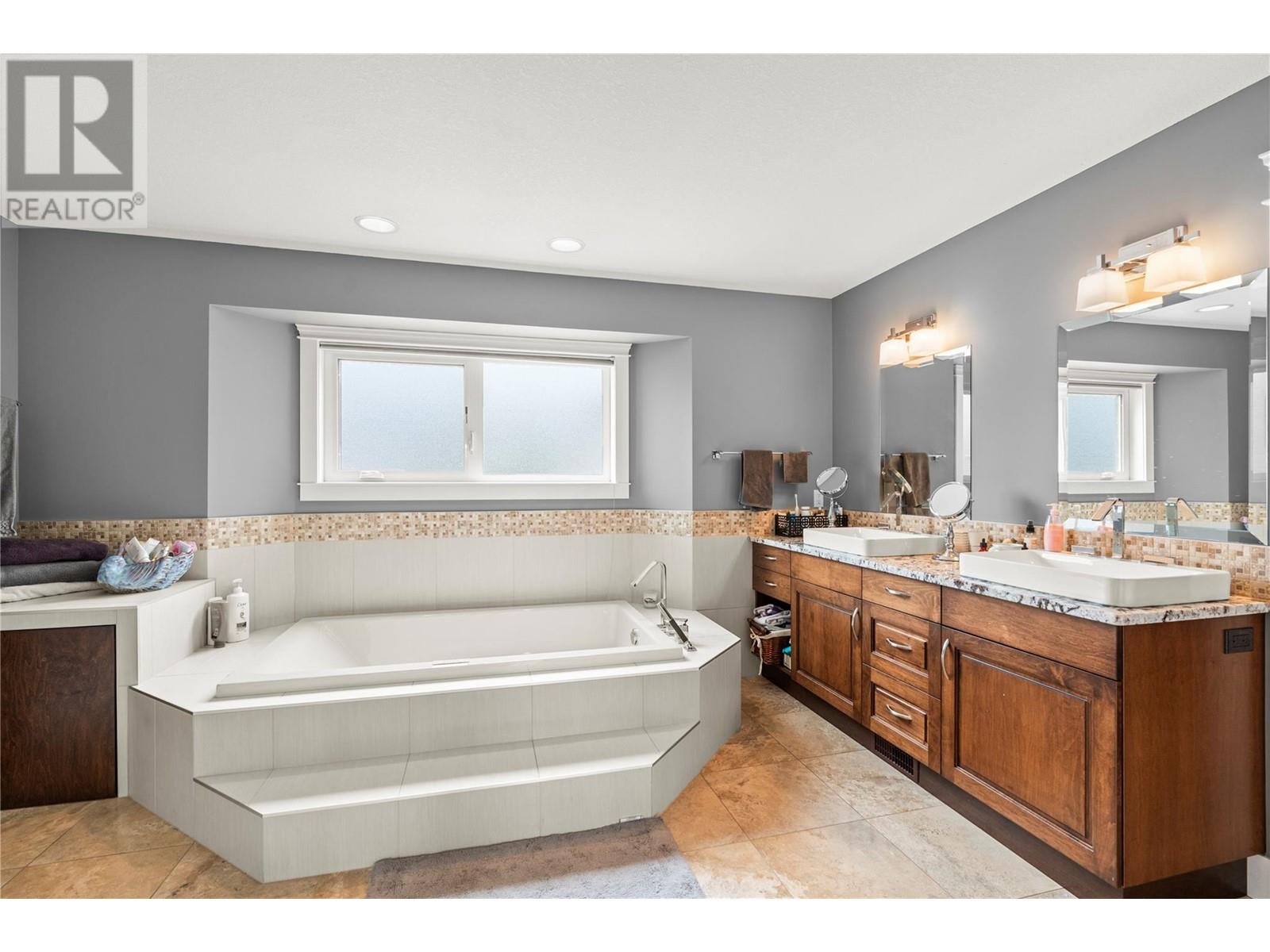 Property at 4400 Crystal Drive image 2