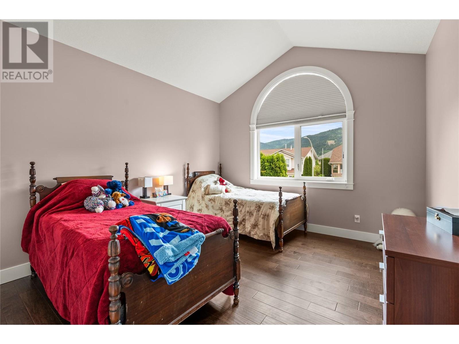 Property at 4400 Crystal Drive image 4