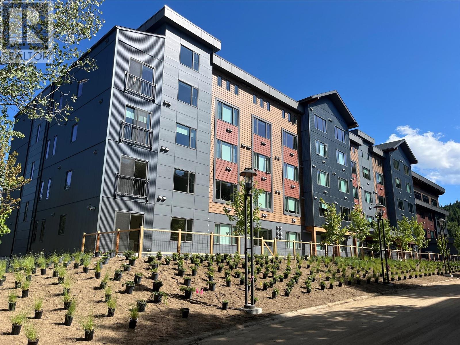 4280 Red Mountain Road Unit# 221, rossland, British Columbia