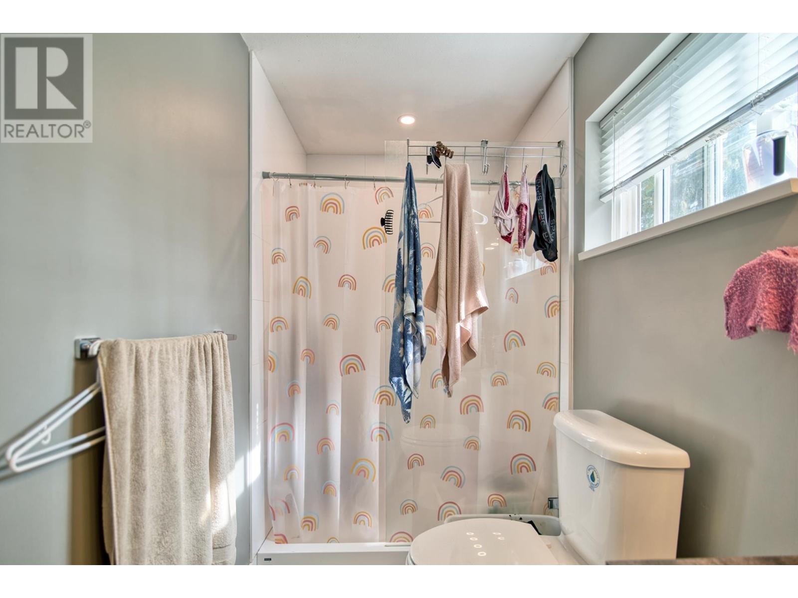 7717 Fawn Road, Halfmoon Bay, British Columbia  V7Z 1C4 - Photo 16 - R2964605