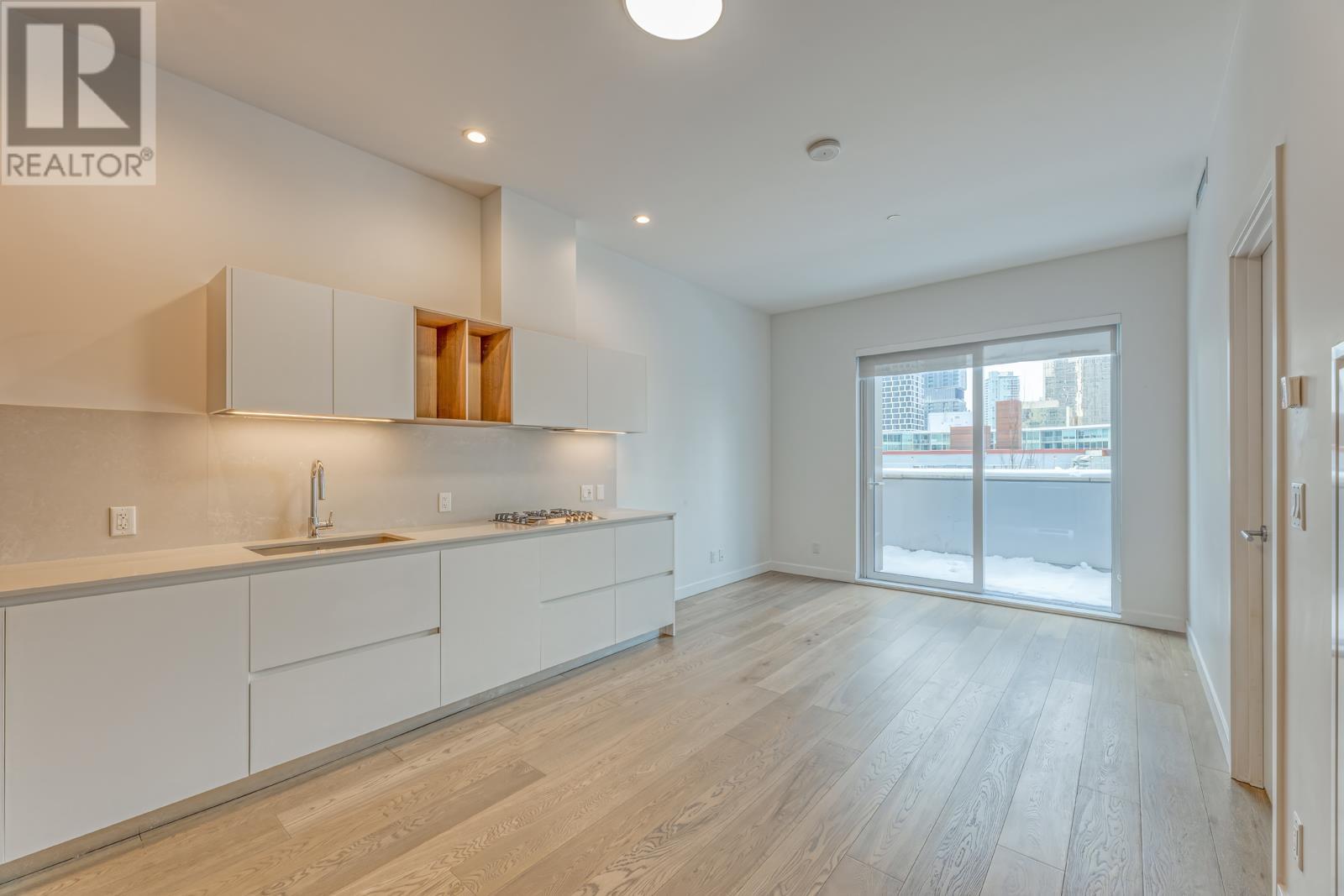 305 6000 Mckay Avenue, Burnaby, British Columbia  V5H 0K2 - Photo 8 - R2962959