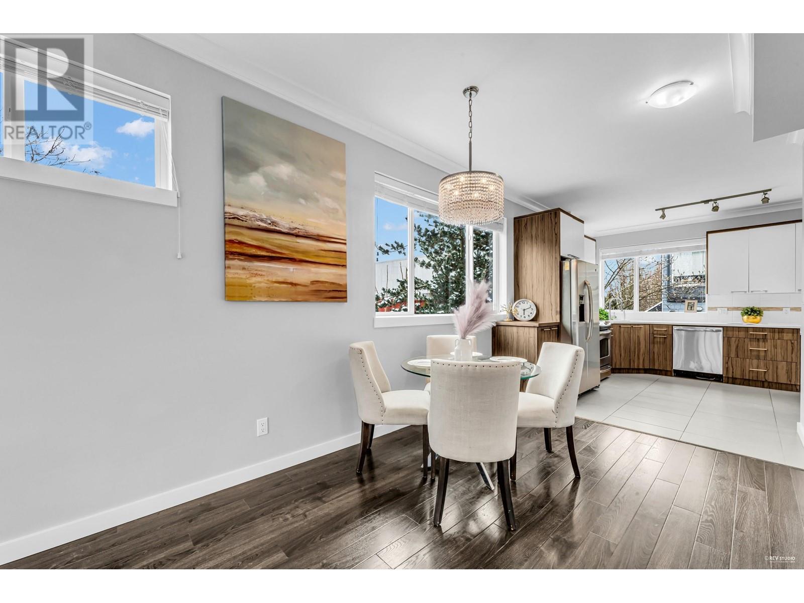 Listing Picture 17 of 31 : 316 7533 GILLEY AVENUE, Burnaby / 本拿比 - 魯藝地產 Yvonne Lu Group - MLS Medallion Club Member