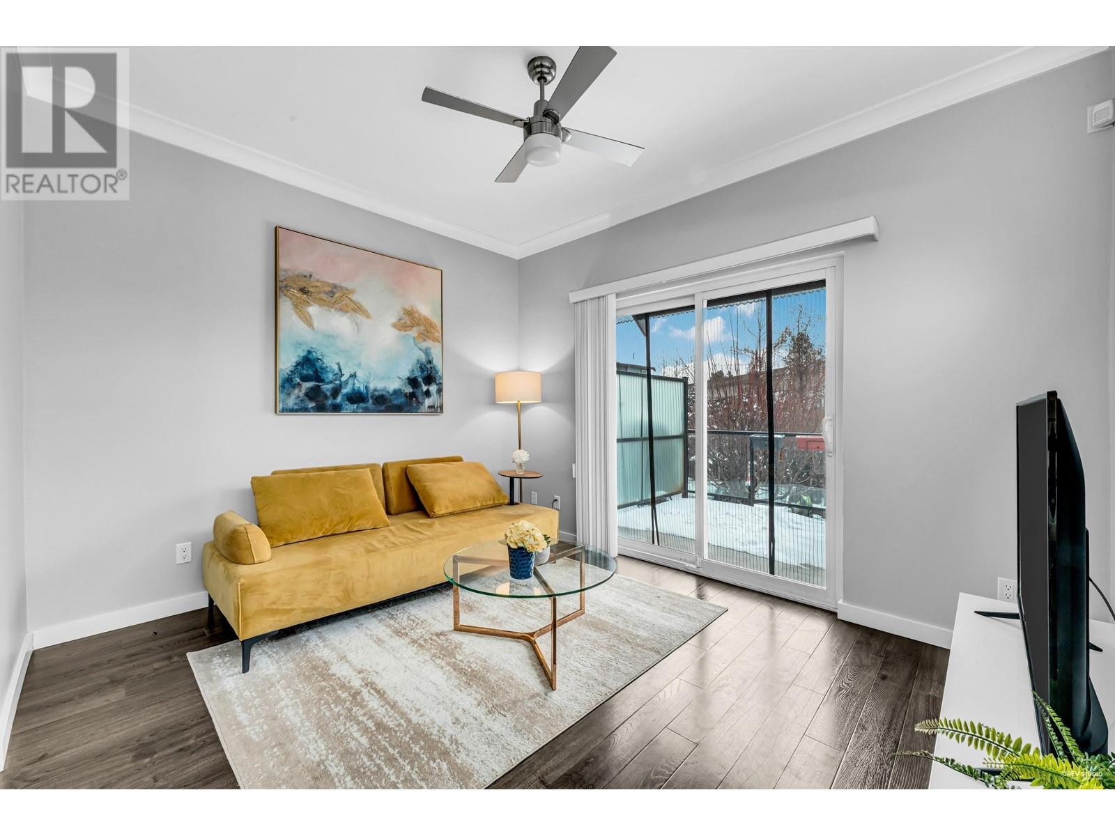 Listing Picture 7 of 31 : 316 7533 GILLEY AVENUE, Burnaby / 本拿比 - 魯藝地產 Yvonne Lu Group - MLS Medallion Club Member