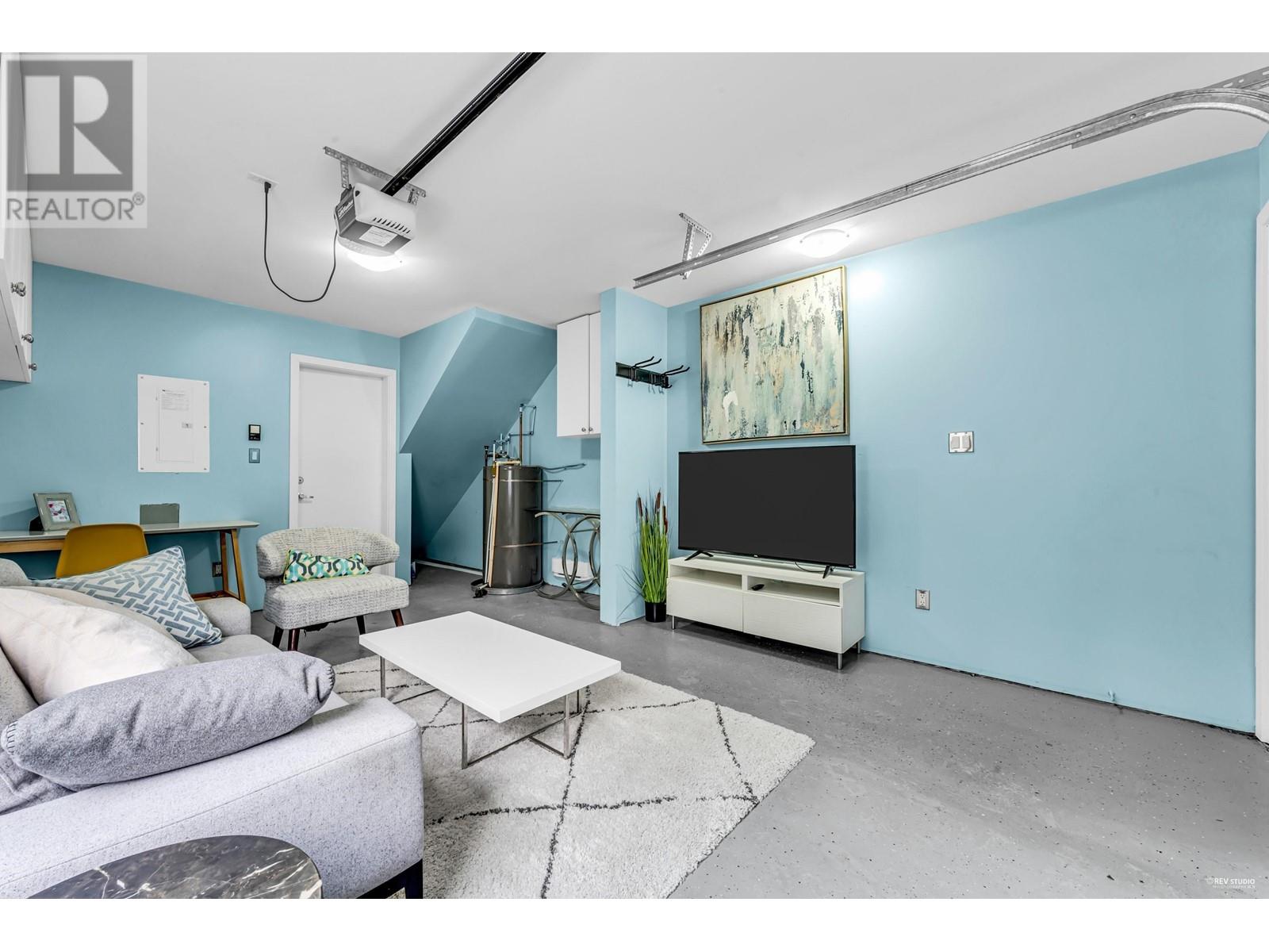 Listing Picture 26 of 31 : 316 7533 GILLEY AVENUE, Burnaby / 本拿比 - 魯藝地產 Yvonne Lu Group - MLS Medallion Club Member