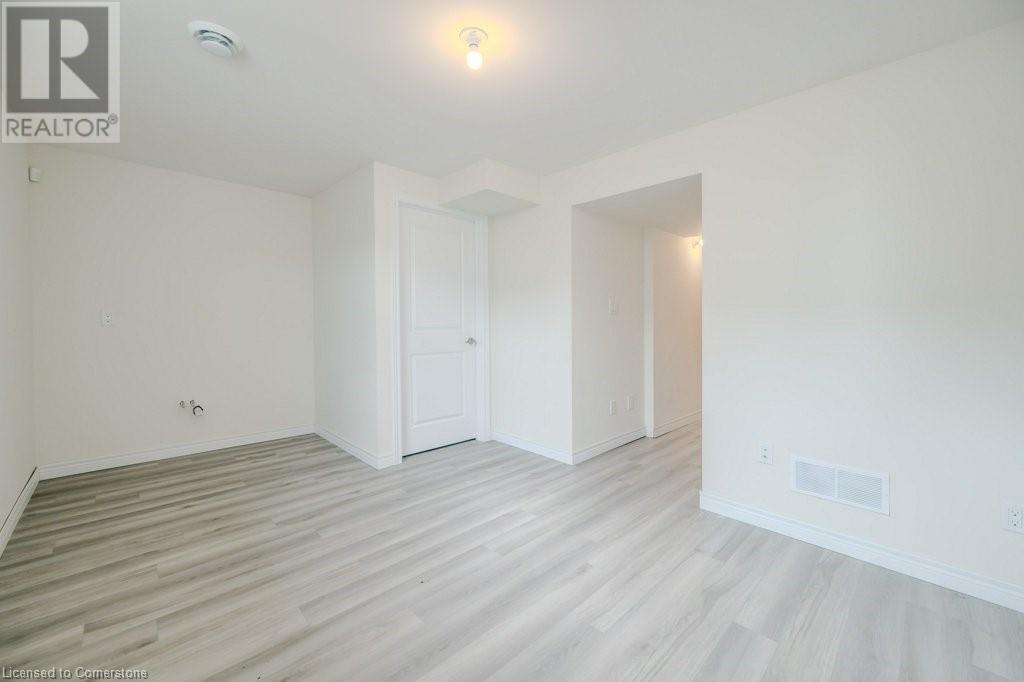 121 Sunflower Place, Welland, Ontario  L3C 0H9 - Photo 32 - 40696508
