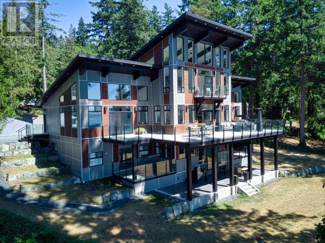 7495 HIGHWAY 101, powell river, British Columbia V8A0R1