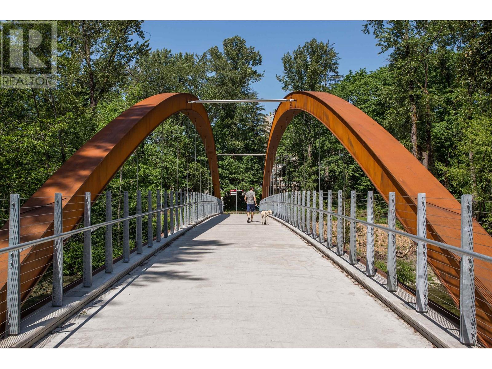 905 1401 HUNTER STREET