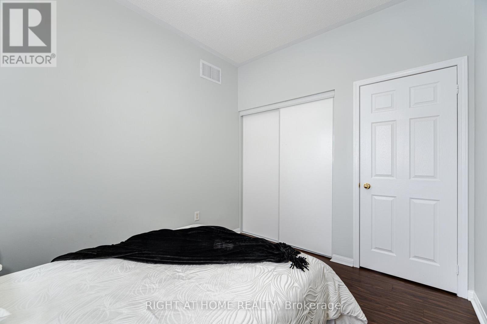 21 Herdwick Street, Brampton, Ontario  L6S 6L6 - Photo 27 - W11961882