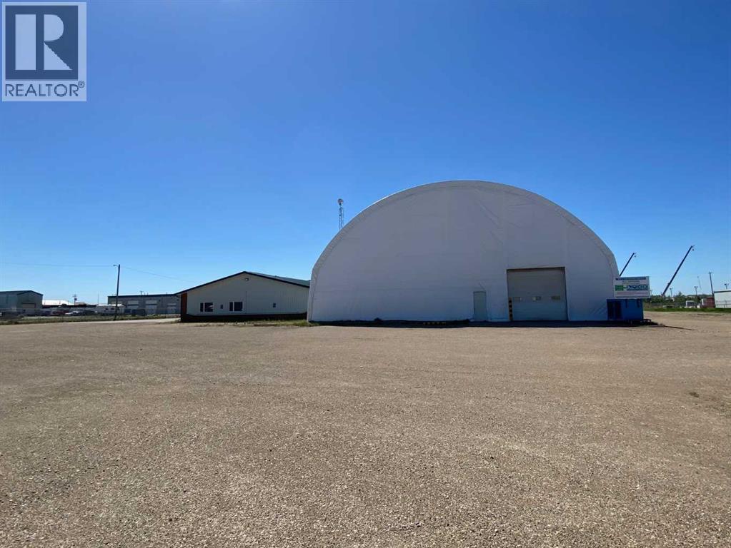 6701 & 6705 44 Avenue, Ponoka, Alberta  T4J 1J8 - Photo 12 - A2193214