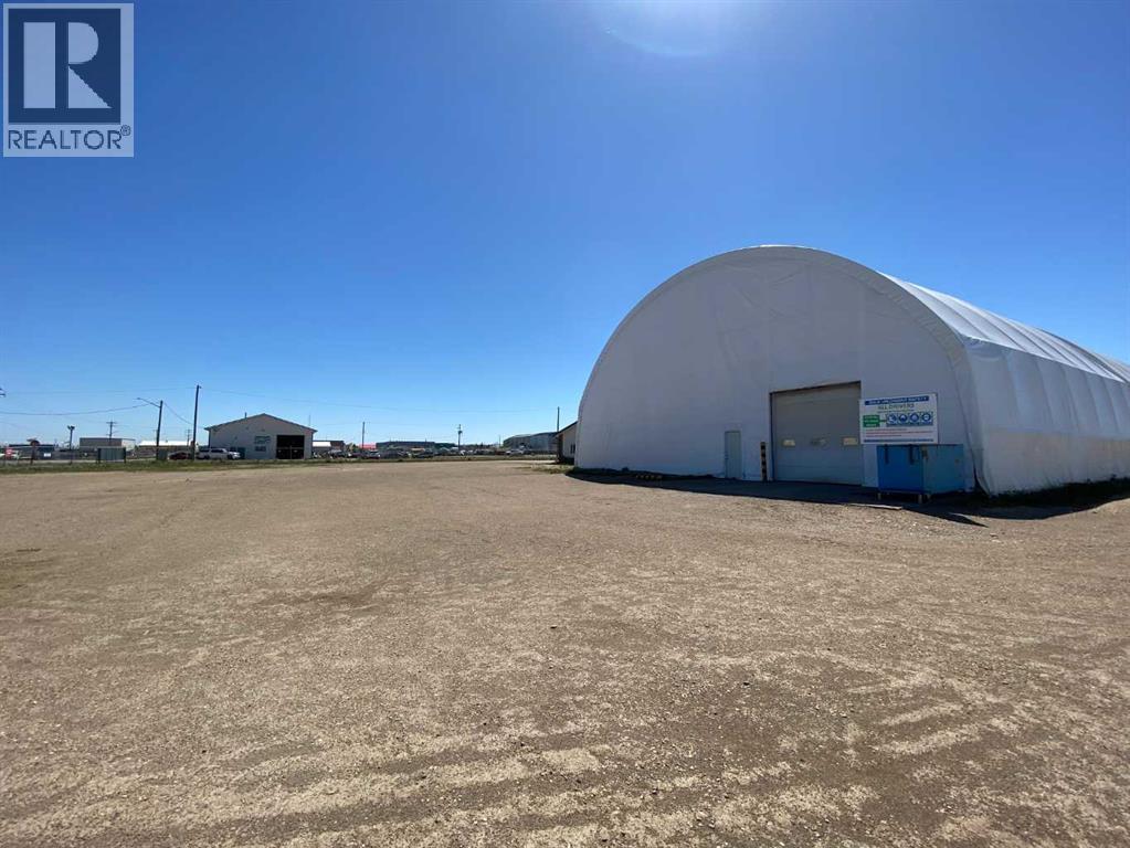 6701 & 6705 44 Avenue, Ponoka, Alberta  T4J 1J8 - Photo 8 - A2193214