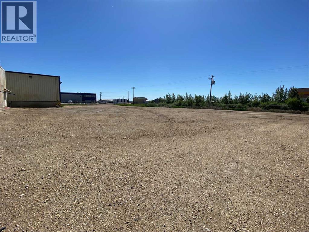 6701 & 6705 44 Avenue, Ponoka, Alberta  T4J 1J8 - Photo 7 - A2193214