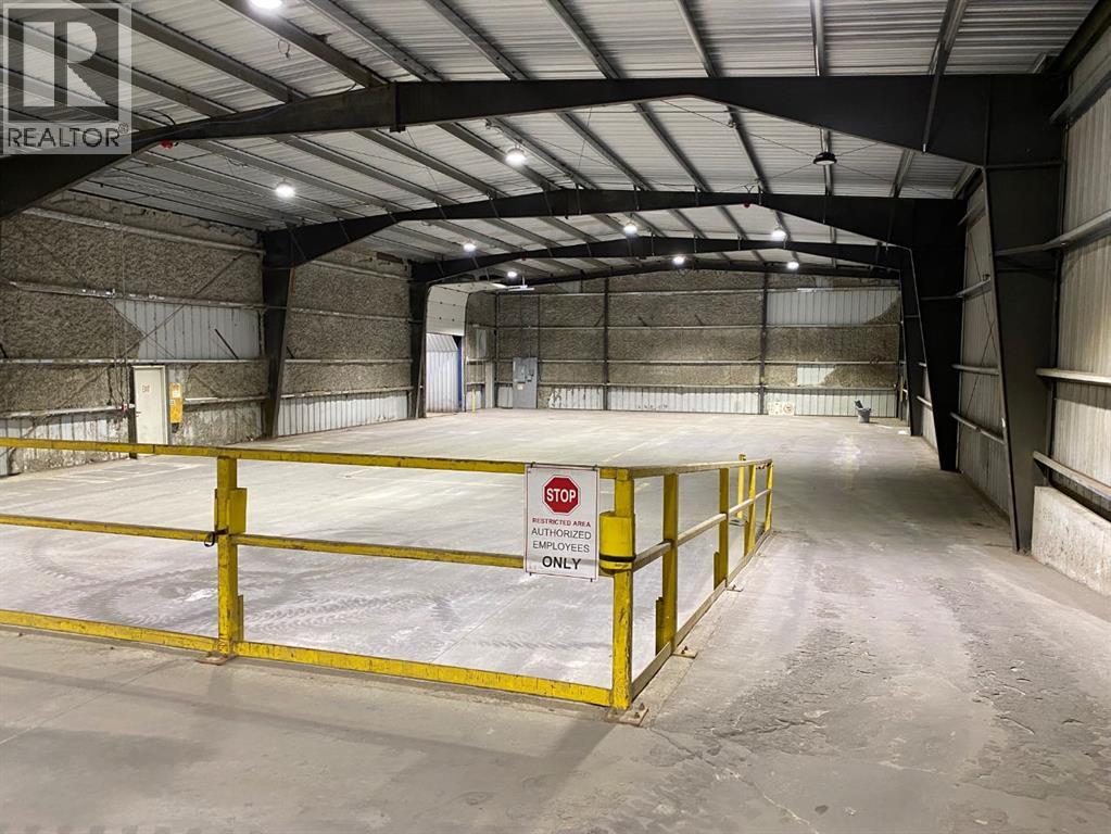 6701 & 6705 44 Avenue, Ponoka, Alberta  T4J 1J8 - Photo 21 - A2193214