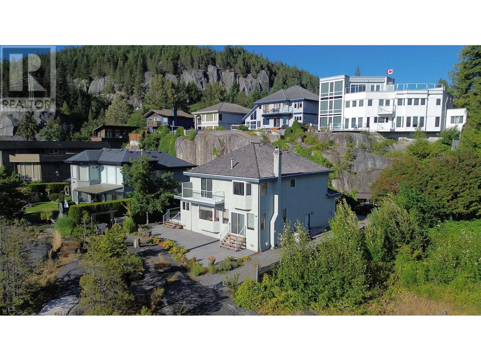 Property at 2009 CLIFFSIDE LANE image 2