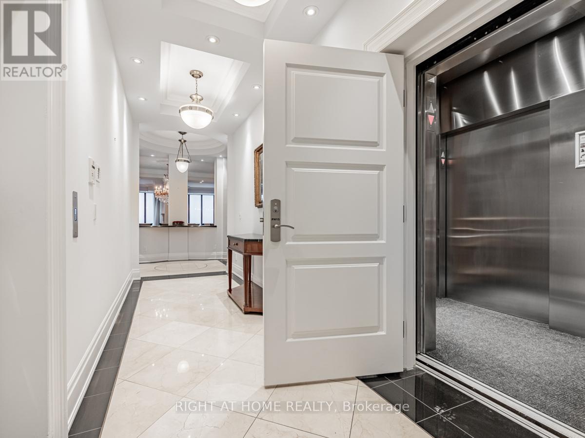 Ph15 - 2095 Lake Shore Boulevard W, Toronto (Mimico), Ontario  M8V 4G4 - Photo 4 - W11956393