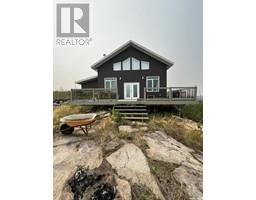 Ewen Bay Cabin, Lac La Ronge Provincial Park, Ca