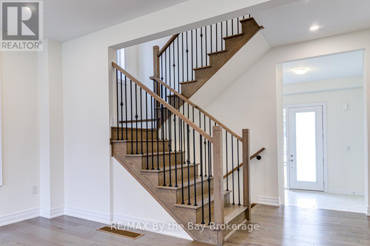 169 Rosanne Circle, Wasaga Beach, Ontario  L9Z 0N1 - Photo 20 - S11941629