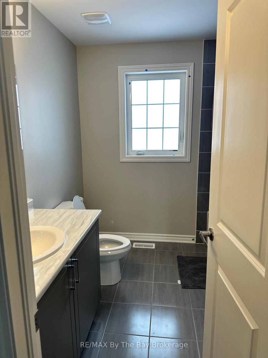 286 Springfield Crescent, Clearview, Ontario  L0M 1S0 - Photo 12 - S11952822