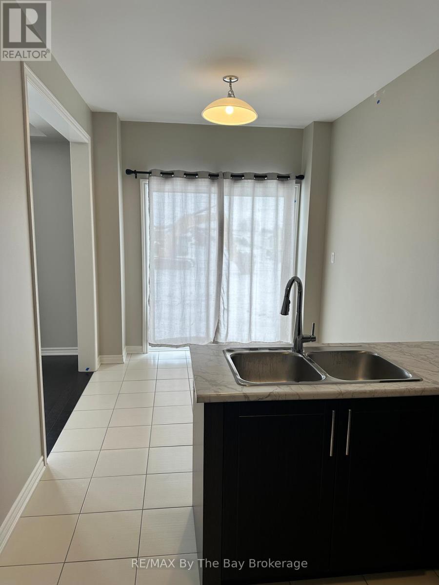 286 Springfield Crescent, Clearview, Ontario  L0M 1S0 - Photo 6 - S11952822