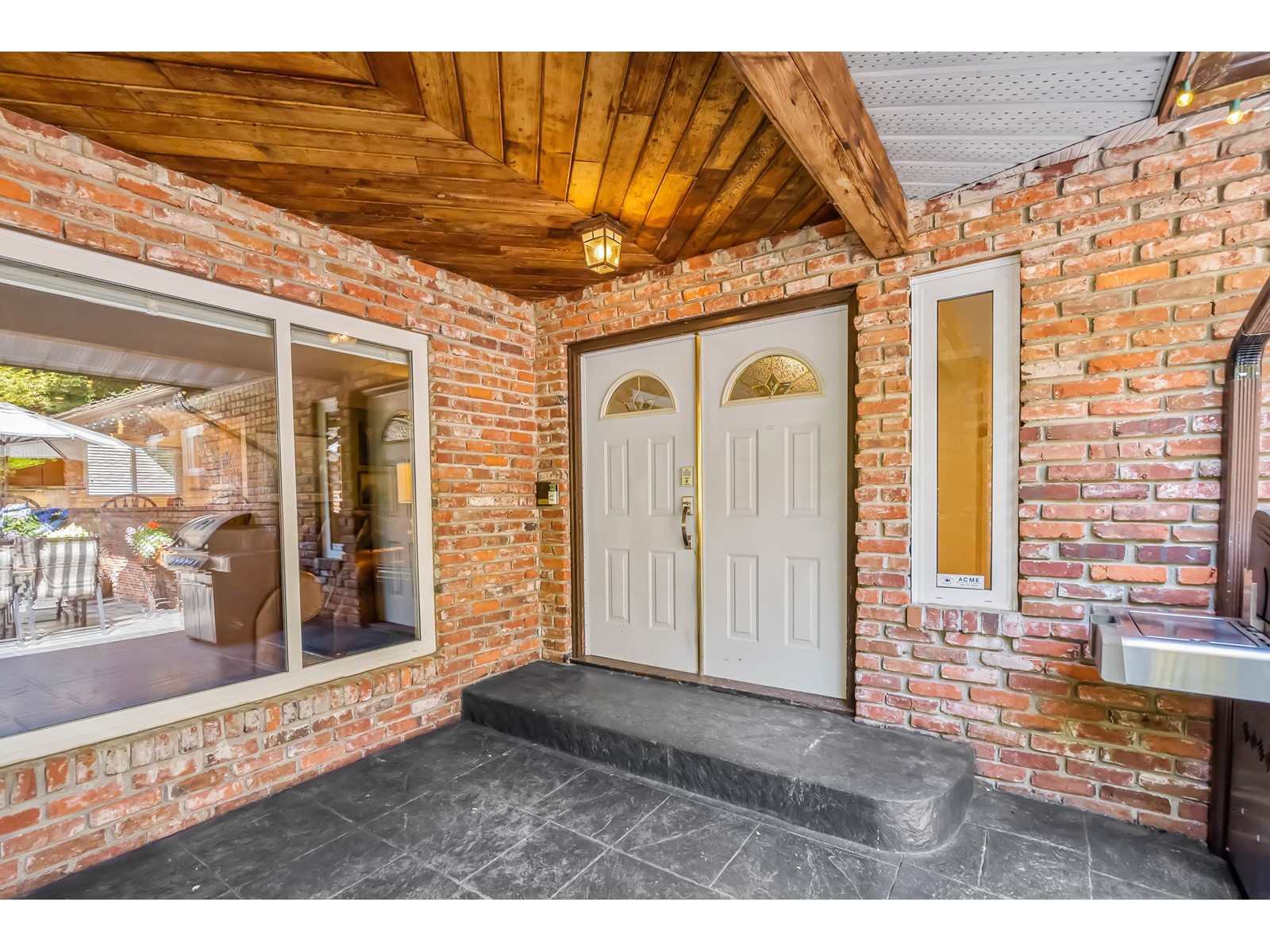 13937 35a Avenue, Surrey, British Columbia  V4P 1L2 - Photo 7 - R2964225