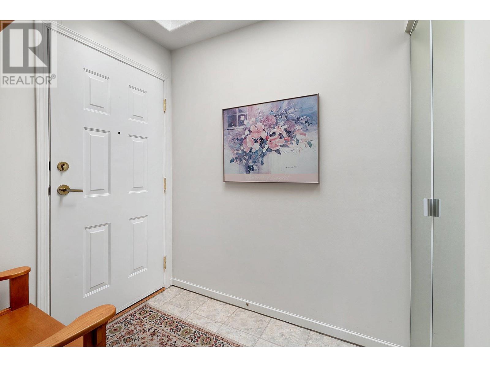 Property at 940 Glenwood Avenue Unit# 302 image 3