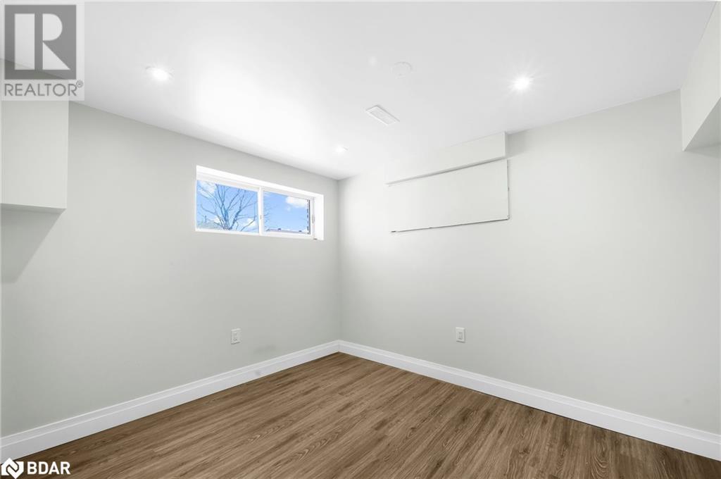 60 Heather Street, Barrie, Ontario  L4N 4N1 - Photo 27 - 40695447
