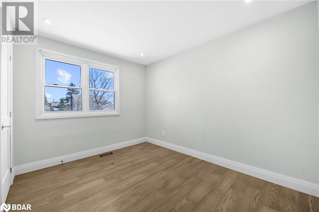 60 Heather Street, Barrie, Ontario  L4N 4N1 - Photo 25 - 40695447
