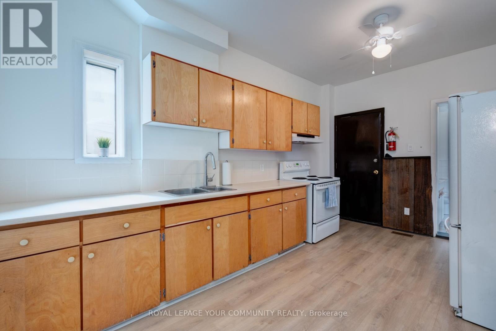 Main - 356 Dupont Street, Toronto, Ontario  M5R 1V9 - Photo 5 - C11962718