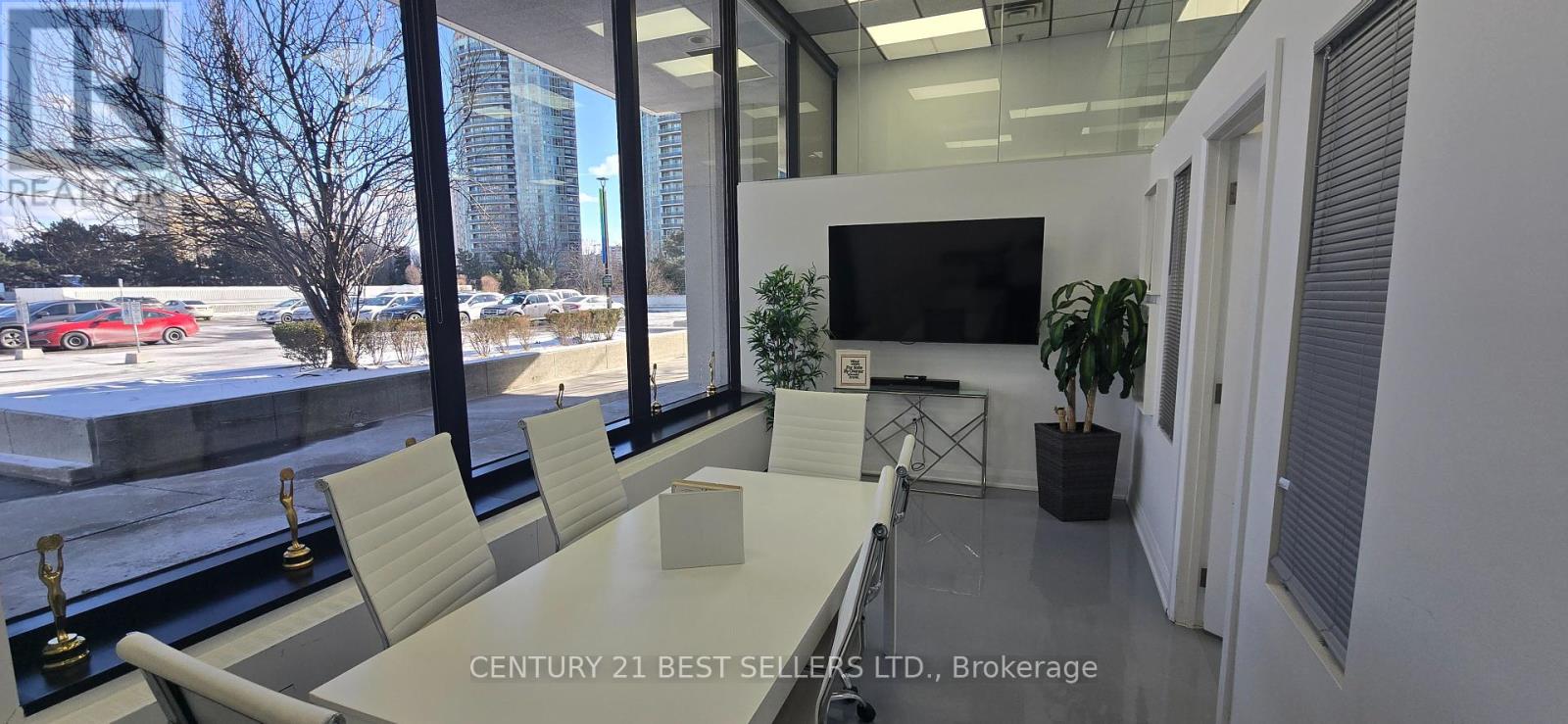 4 Robert Speck Parkway, Mississauga, Ontario  L4Z 1S1 - Photo 8 - W11962739
