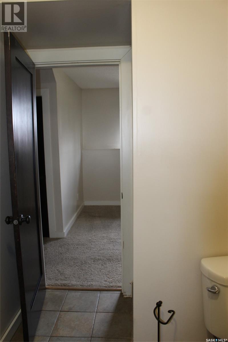 581 3rd Street W, Shaunavon, Saskatchewan  S0N 2M0 - Photo 23 - SK995441