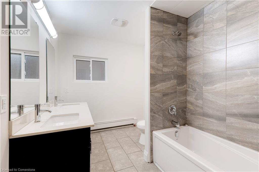 152 Sanford Avenue S Unit# Main, Hamilton, Ontario  L8M 2G9 - Photo 18 - 40696762
