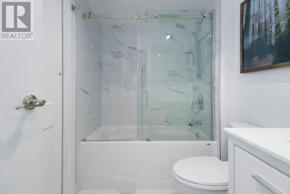 Listing Picture 13 of 25 : 1006 907 BEACH AVENUE, Vancouver / 溫哥華 - 魯藝地產 Yvonne Lu Group - MLS Medallion Club Member