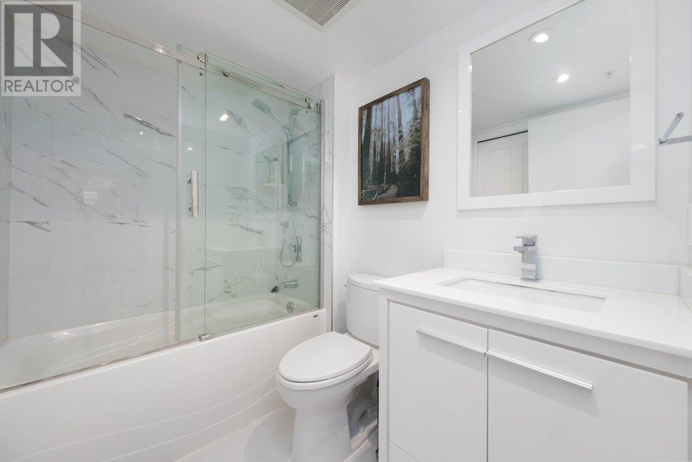 Listing Picture 14 of 25 : 1006 907 BEACH AVENUE, Vancouver / 溫哥華 - 魯藝地產 Yvonne Lu Group - MLS Medallion Club Member