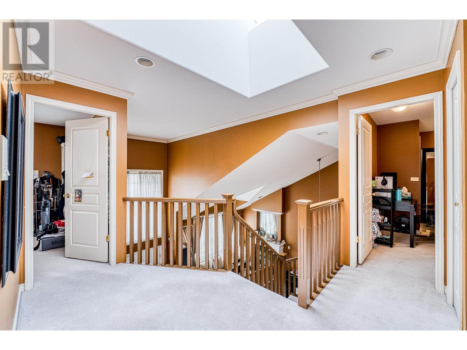Listing Picture 9 of 14 : 6893 BARNARD DRIVE, Richmond / 烈治文 - 魯藝地產 Yvonne Lu Group - MLS Medallion Club Member