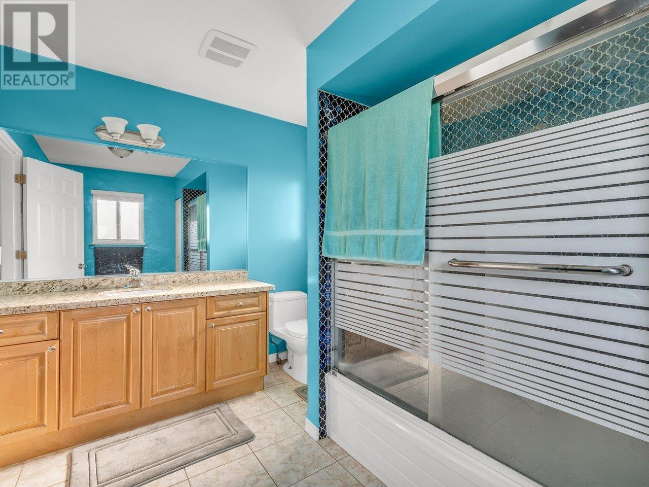 Listing Picture 27 of 40 : 7311 NO. 6 ROAD, Richmond / 烈治文 - 魯藝地產 Yvonne Lu Group - MLS Medallion Club Member