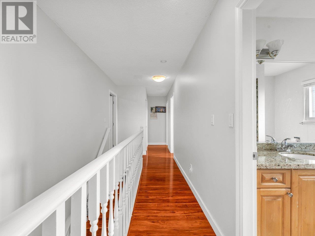 Listing Picture 29 of 40 : 7311 NO. 6 ROAD, Richmond / 烈治文 - 魯藝地產 Yvonne Lu Group - MLS Medallion Club Member