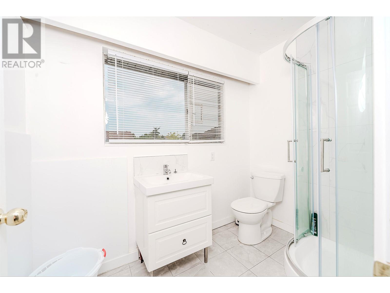 3820 Earlmond Avenue, Richmond, British Columbia  V7E 1B7 - Photo 16 - R2964707