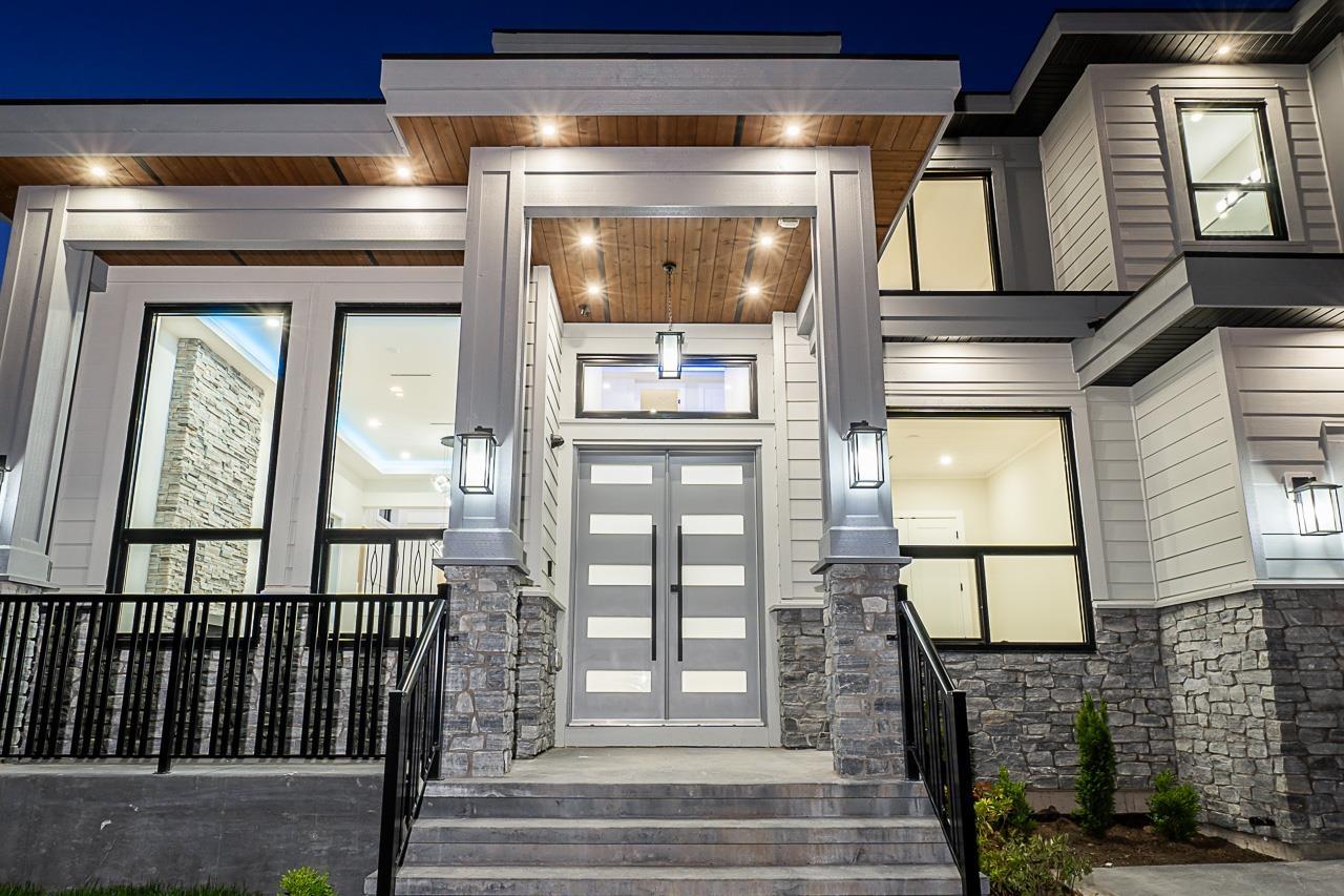 Property at 20347 27 AVENUE image 3