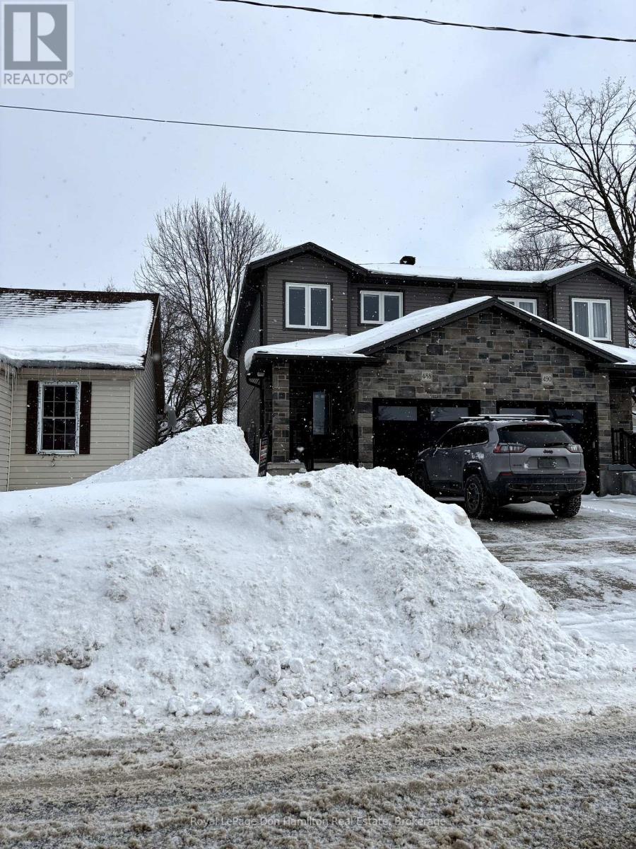 488 WELLINGTON AVENUE S, North Perth, Ontario